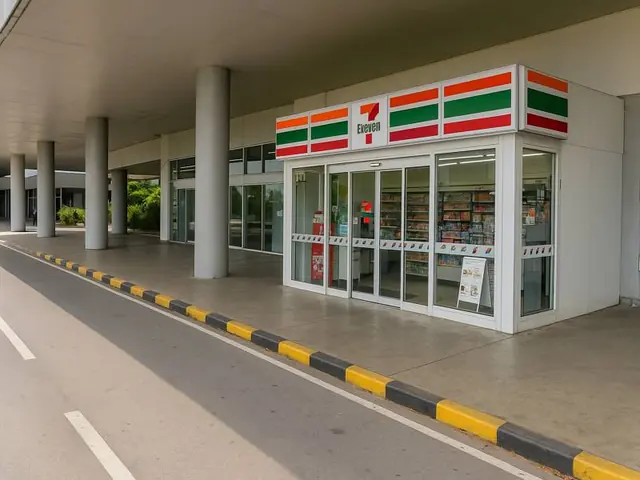 Meeting point at the 7-Eleven shop outside U-Tapao Airport